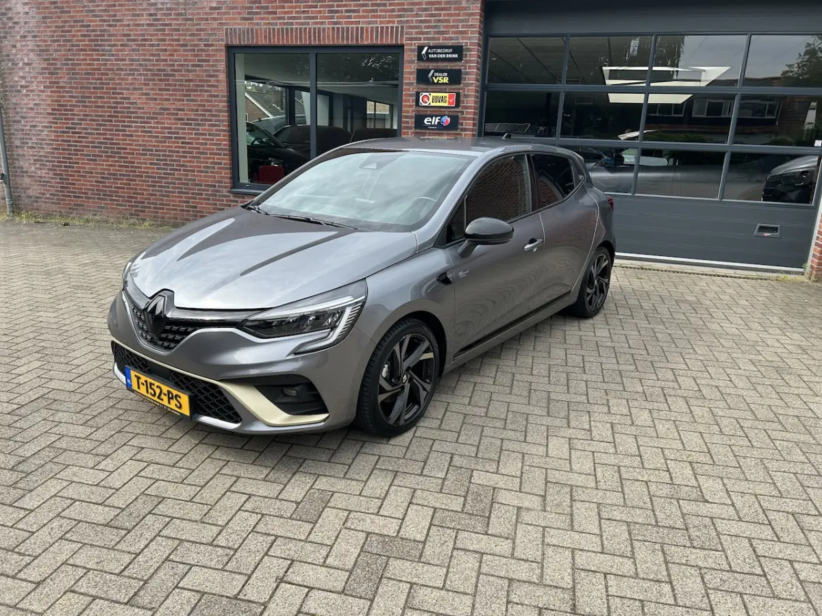 1.6 E-Tech Hybrid 145 E-Tech Engineered