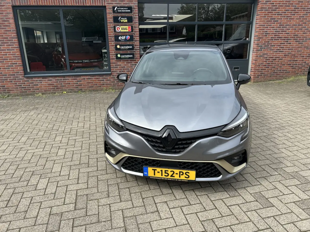 1.6 E-Tech Hybrid 145 E-Tech Engineered