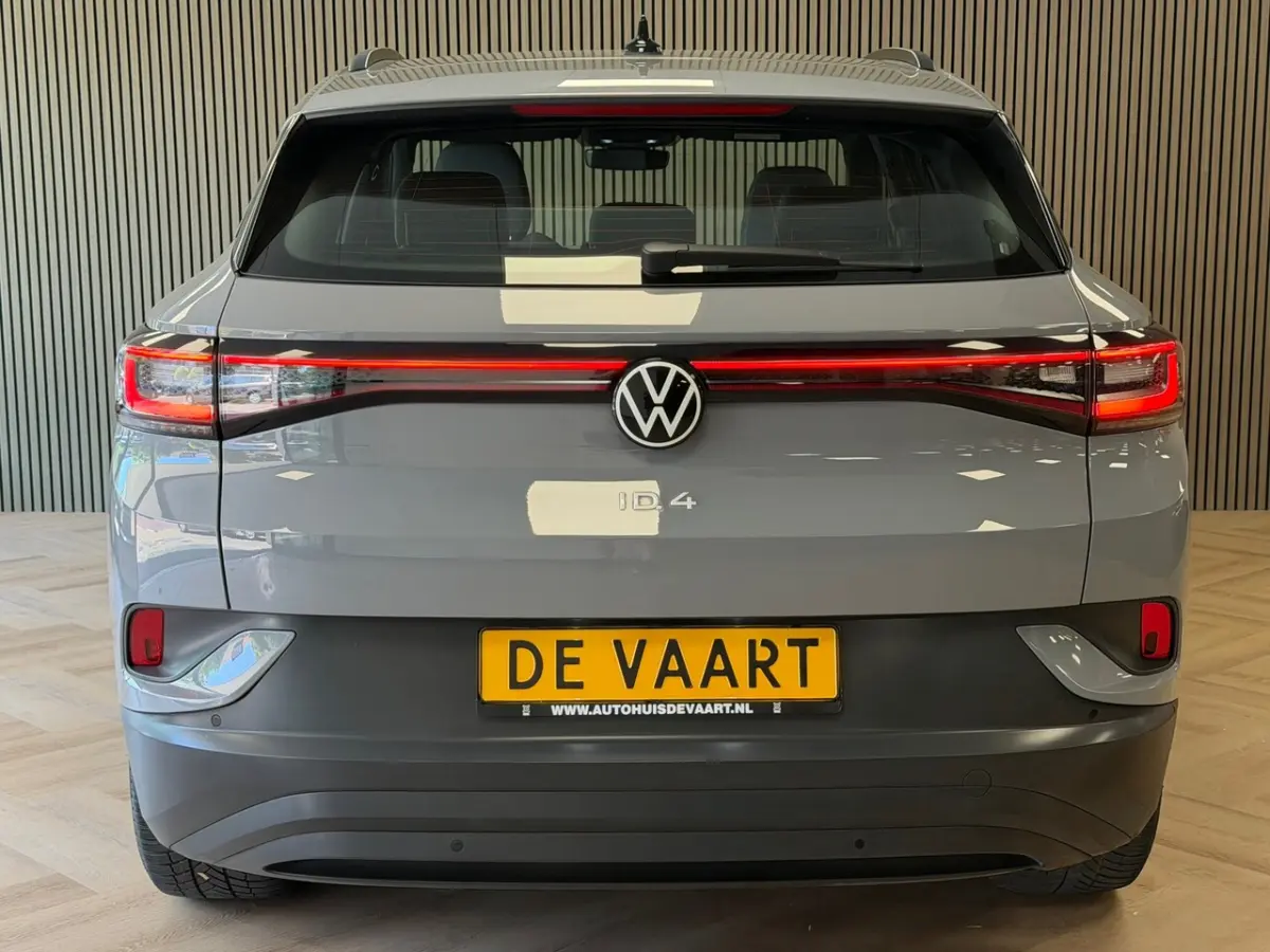Pure 109KW 93, 4% SOH ACC PDC Carplay 19" 361km WLTP