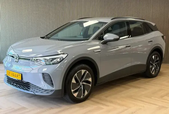 Pure 109KW 93, 4% SOH ACC PDC Carplay 19" 361km WLTP