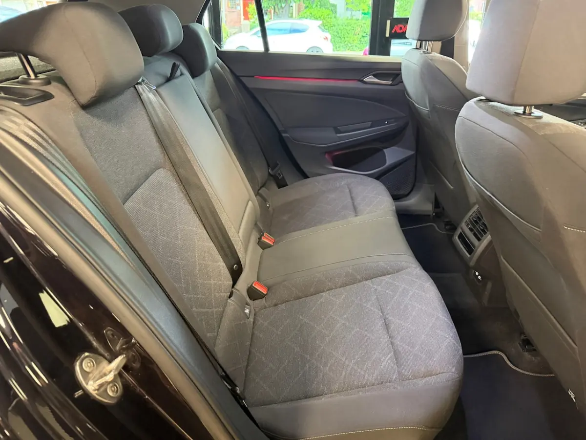 1.5 eTSI DSG PANO MASSAGE CAMERA VIRTUAL COCKPIT SFEERVERLICHTING STOELVERWARMING NAVIGATI