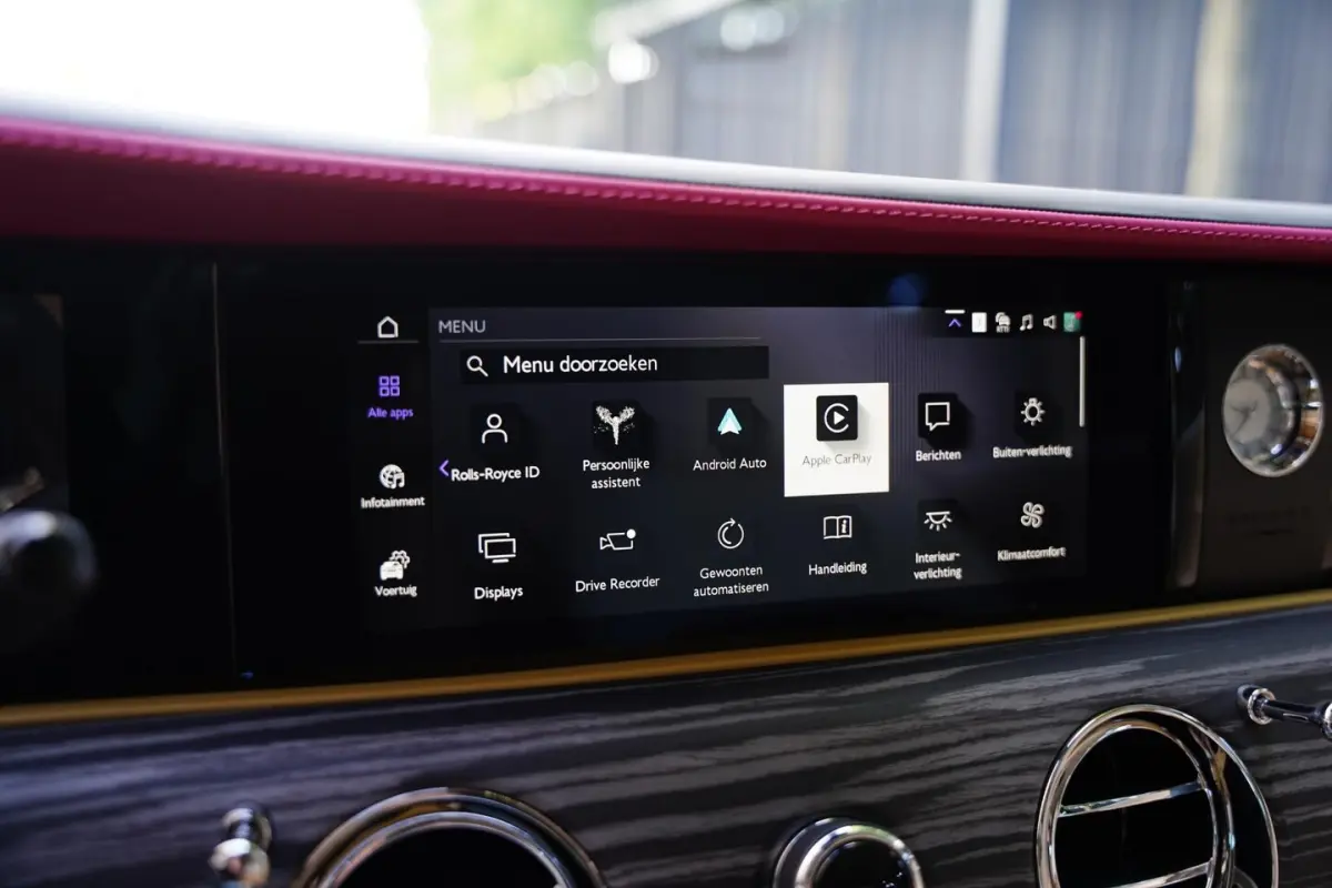 AWD 102 kWh / NL-Auto / Multicolor