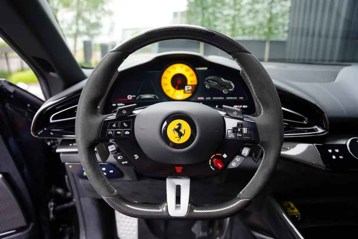 6.5 V12 / Retrofit Steering Wheel / Full Carbon / Electrochromic Roof