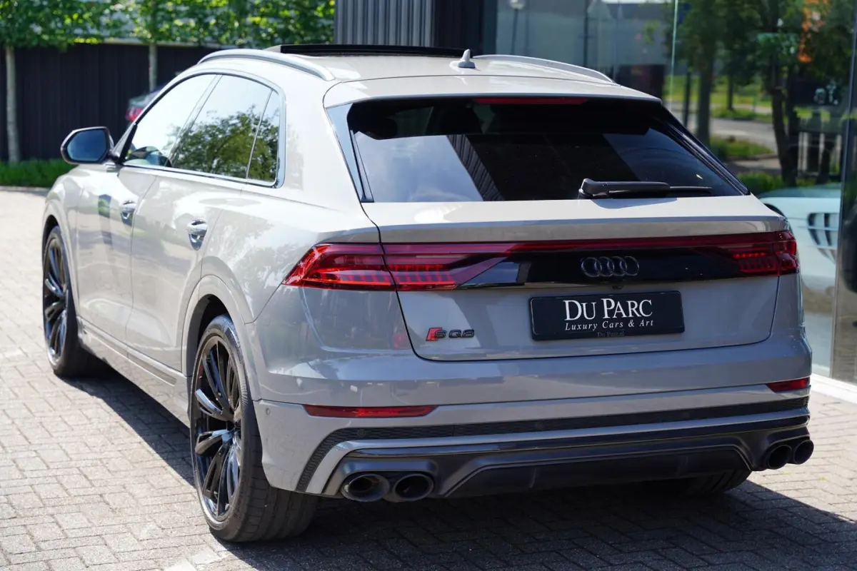 4.0 TFSI Quattro / BTW / Elek. Trekhaak / Carbon / B&O