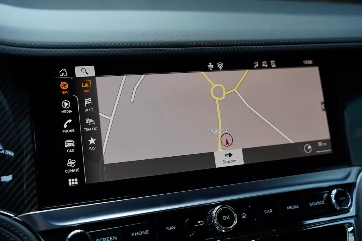 2.9 V6 Hybrid Mulliner / Carbon / Multimedia