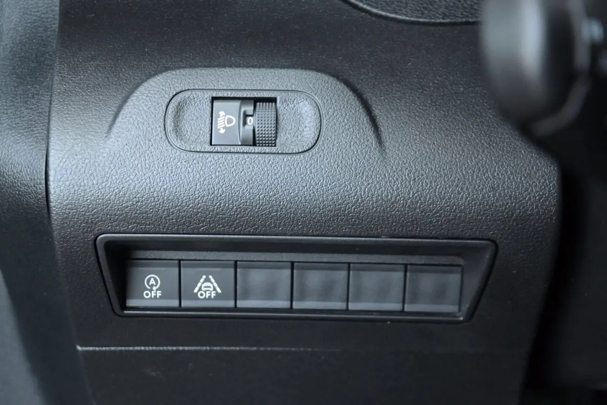 1.5 BlueHDI 130PK Premium Long Automaat | Trekhaak | Achteruitrijcamera | Carplay