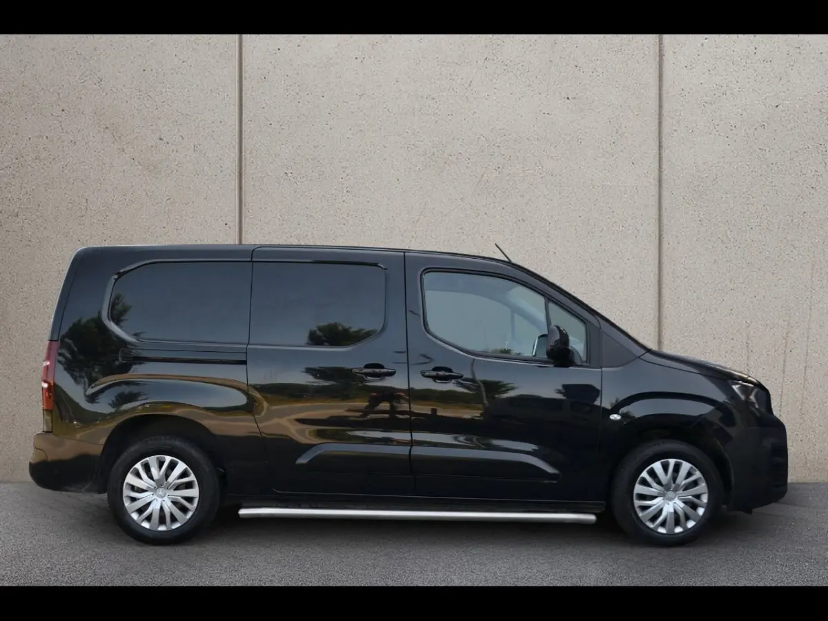 1.5 BlueHDI 130PK Premium Long Automaat | Trekhaak | Achteruitrijcamera | Carplay
