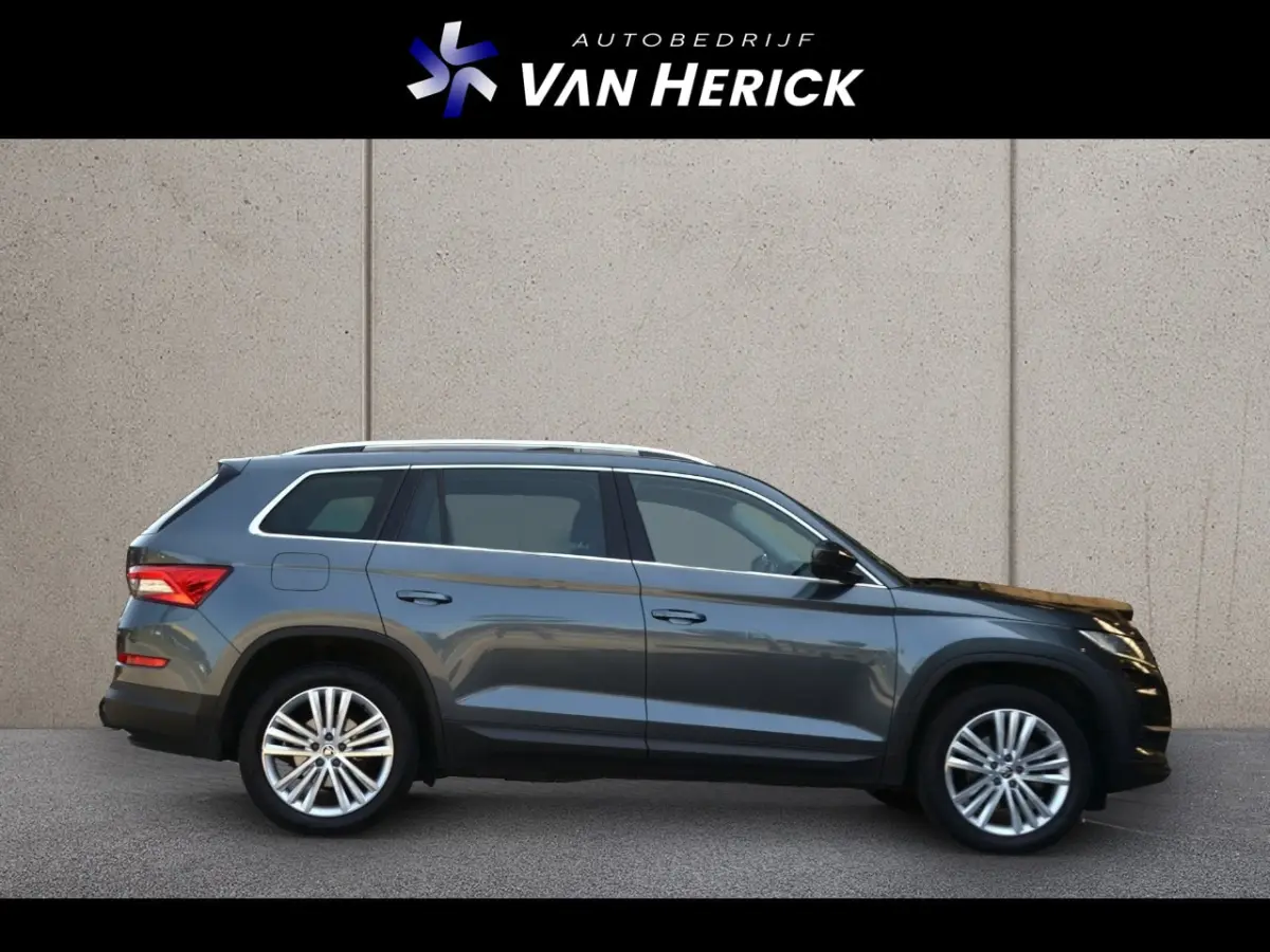 1.5 TSI Business Edition 7p. Automaat | Panoramadak | Trekhaak | Achteruitrijcamera