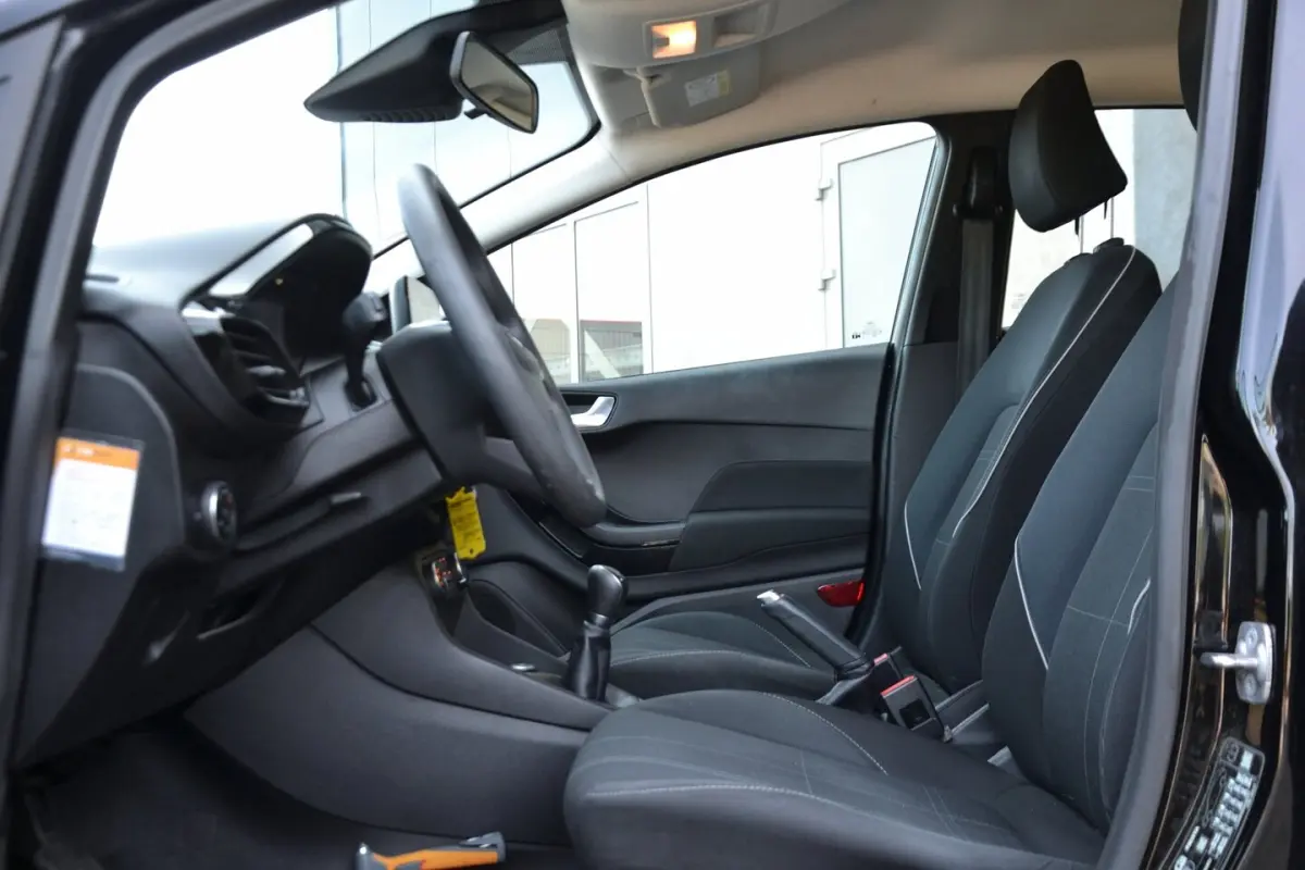 1.1 Trend 86PK | Navigatie | Cruise Control | Airco