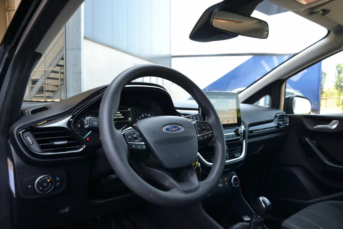 1.1 Trend 86PK | Navigatie | Cruise Control | Airco