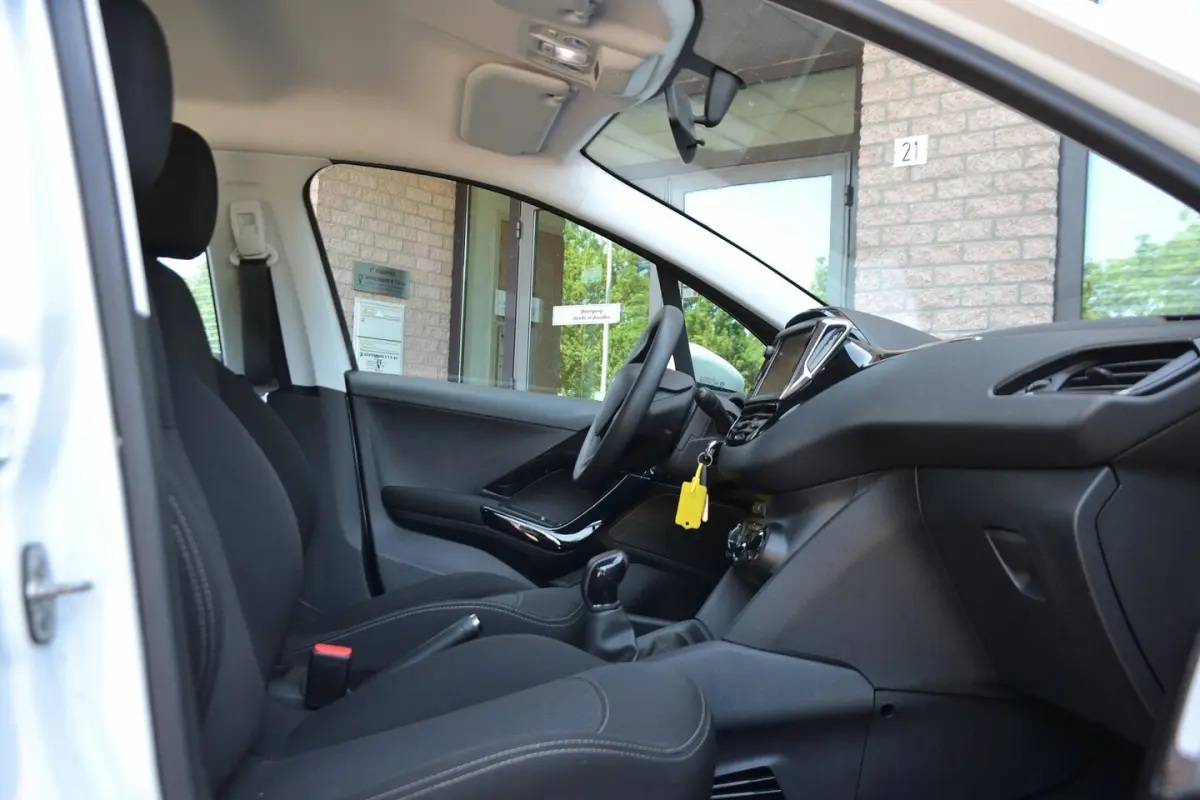 1.2 PureTech Active | Navigatie | Airco | Cruise Control