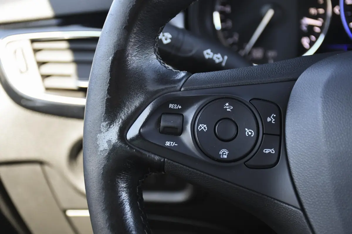1.2 Edition 1 EIGENAAR/ APPLE CARPLAY/ DAB