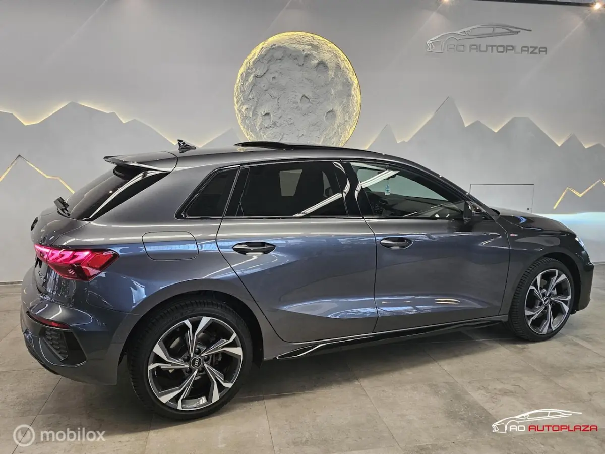 40 TFSI e 3x S-line Panorama/Keyless/Camera/ACC