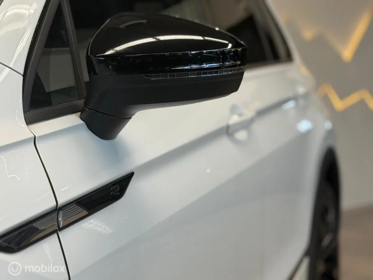 1.5 TSI 3x R-Line Panorama/Black Style/HUD