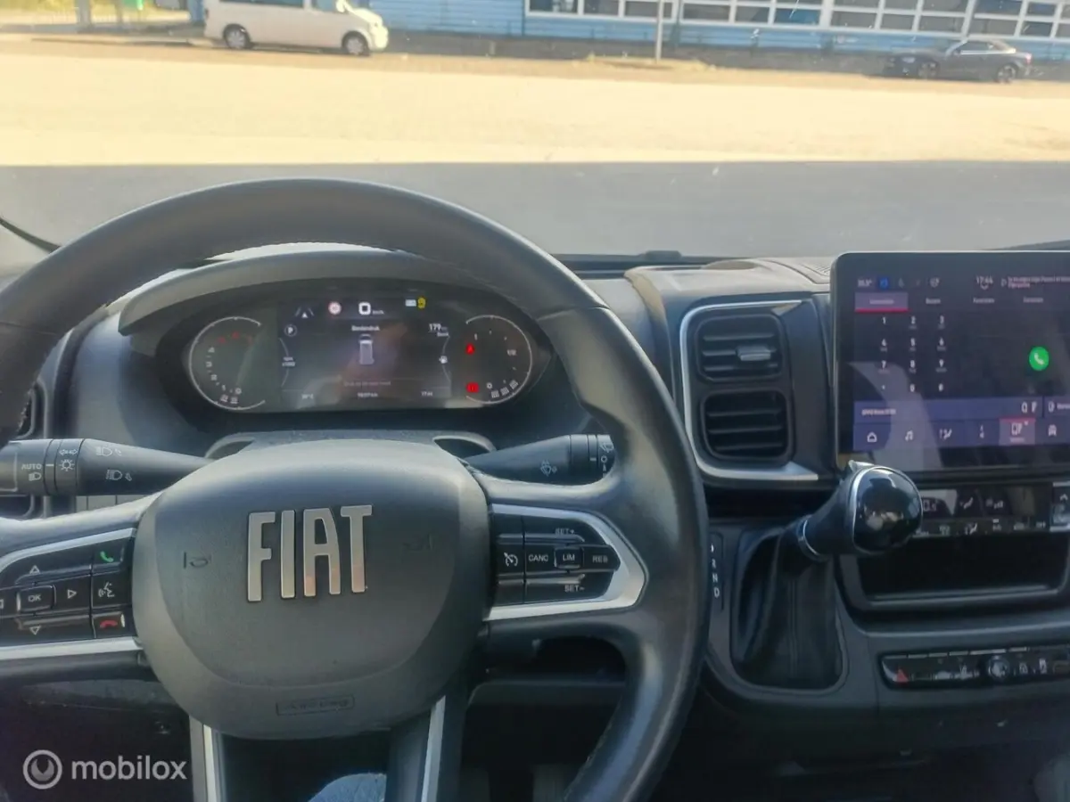 2024 OPRIJWAGEN 2.2 180PK AUT. Tijhof LUCHTVER. VIRTUAL CARPLAY STOELVERW. ACC LANE ASSIST