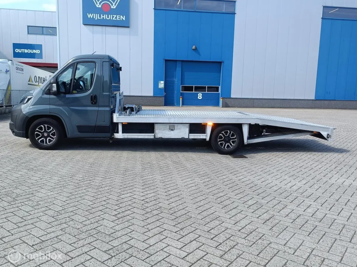 2024 OPRIJWAGEN 2.2 180PK AUT. Tijhof LUCHTVER. VIRTUAL CARPLAY STOELVERW. ACC LANE ASSIST