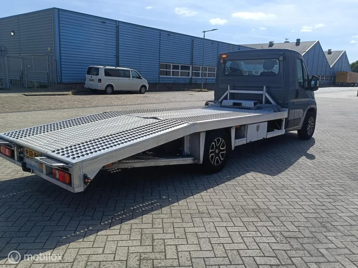 2024 OPRIJWAGEN 2.2 180PK AUT. Tijhof LUCHTVER. VIRTUAL CARPLAY STOELVERW. ACC LANE ASSIST