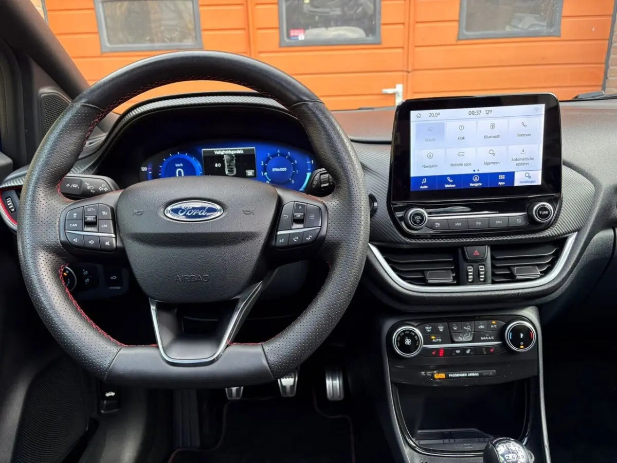 1.0 EcoBoost Hybrid ST-Line X