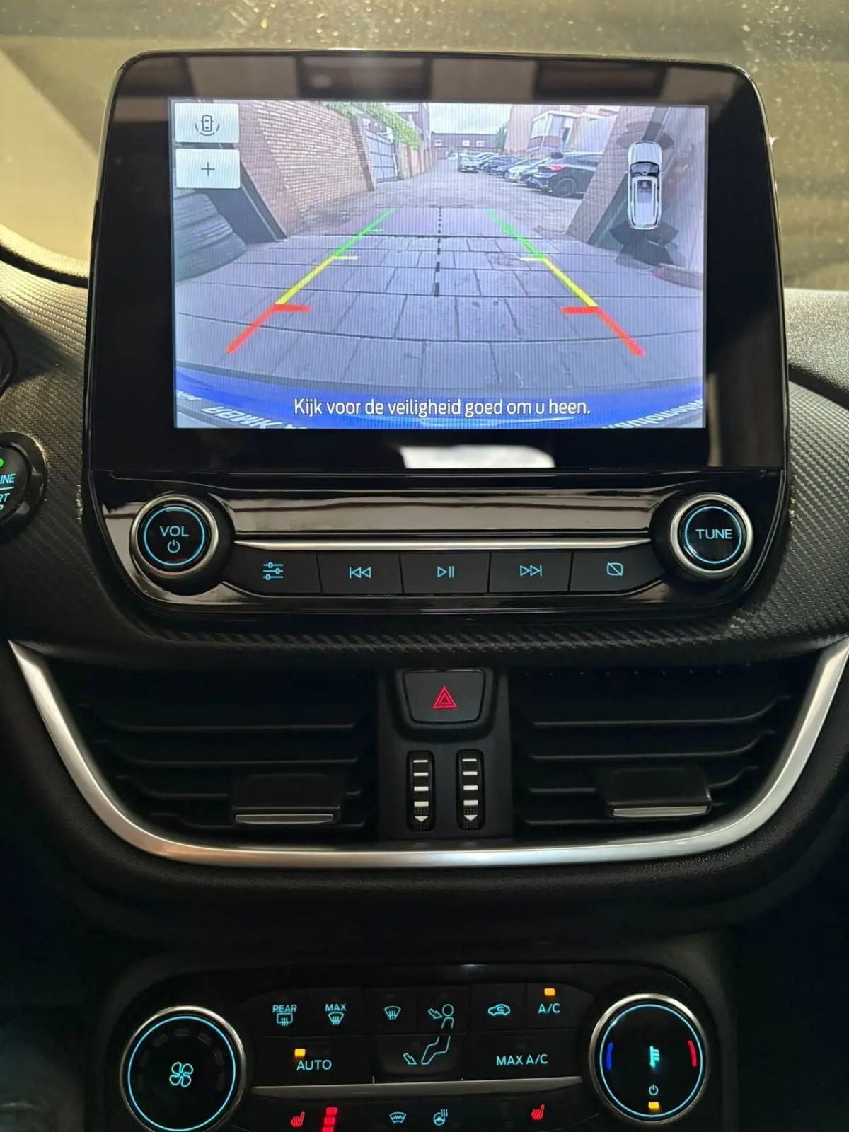 1.0 EcoBoost Hybrid ST-Line X