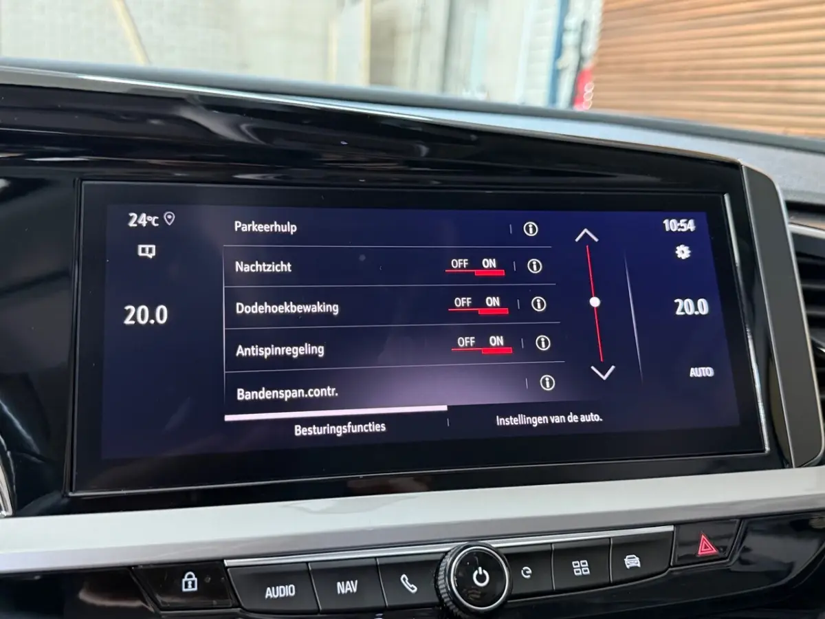 1.6 Turbo Plug-In Hybrid Ultimate| IntelliLux Matrix LED | 360Â° Camera | ACC|Leder|Navi|St