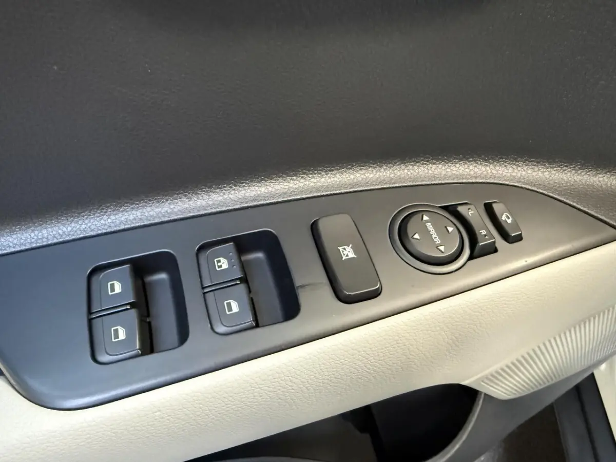 1.0 T-GDi DynamicLine stoel en stuurverwarming