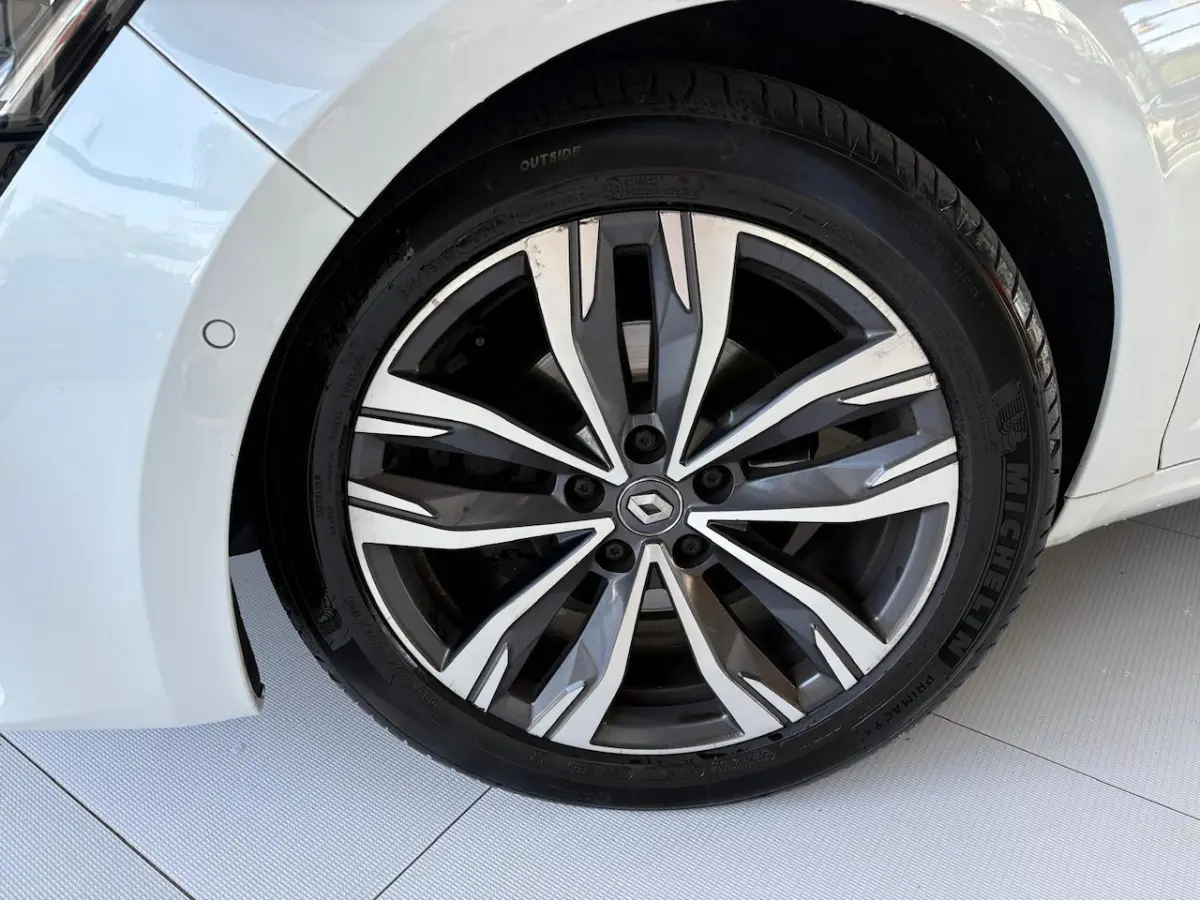 1.3 TCe Business Intens | Automaat | Stoelverwarming | Camera | Head up | Facelift | Deale
