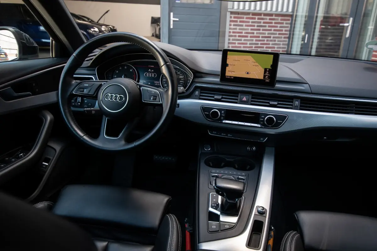 1.4 TFSI Sport Lease Edition|Leder