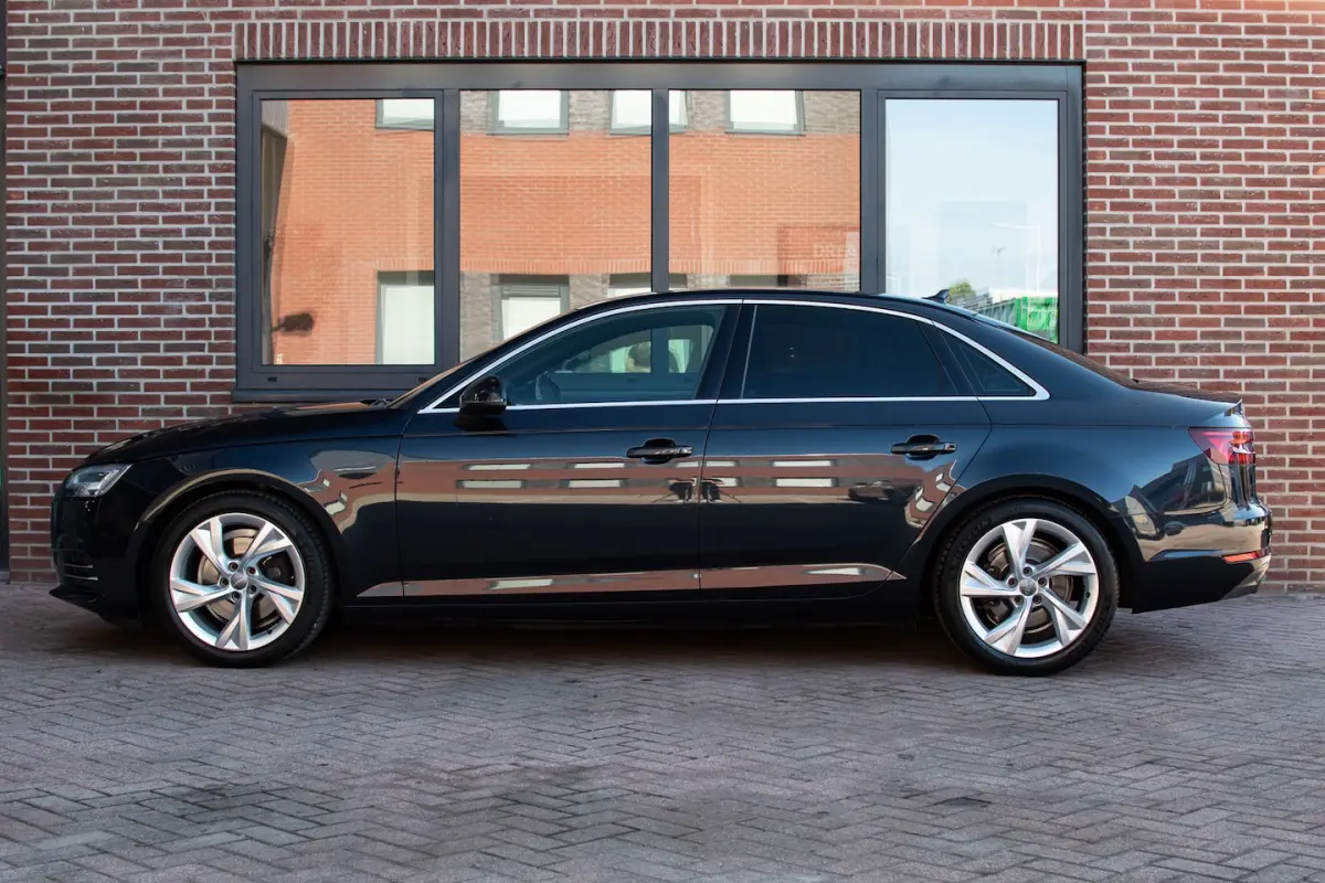 1.4 TFSI Sport Lease Edition|Leder