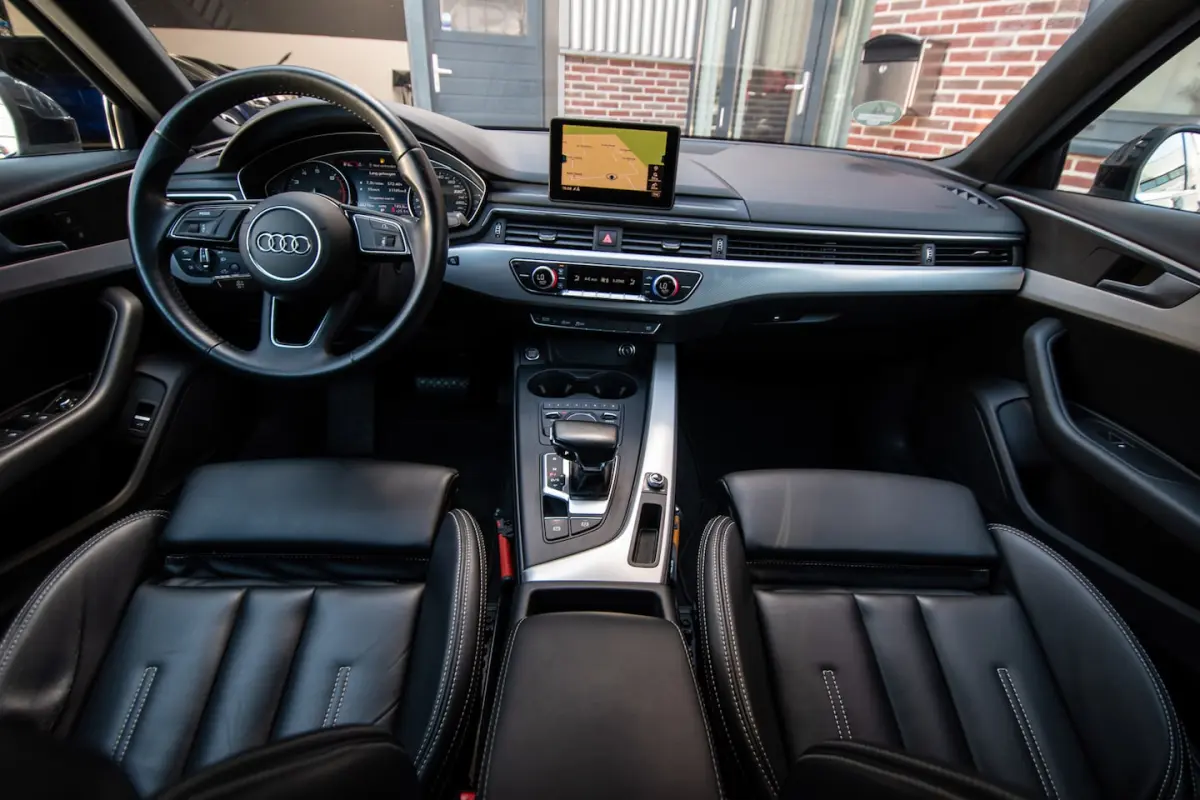 1.4 TFSI Sport Lease Edition|Leder