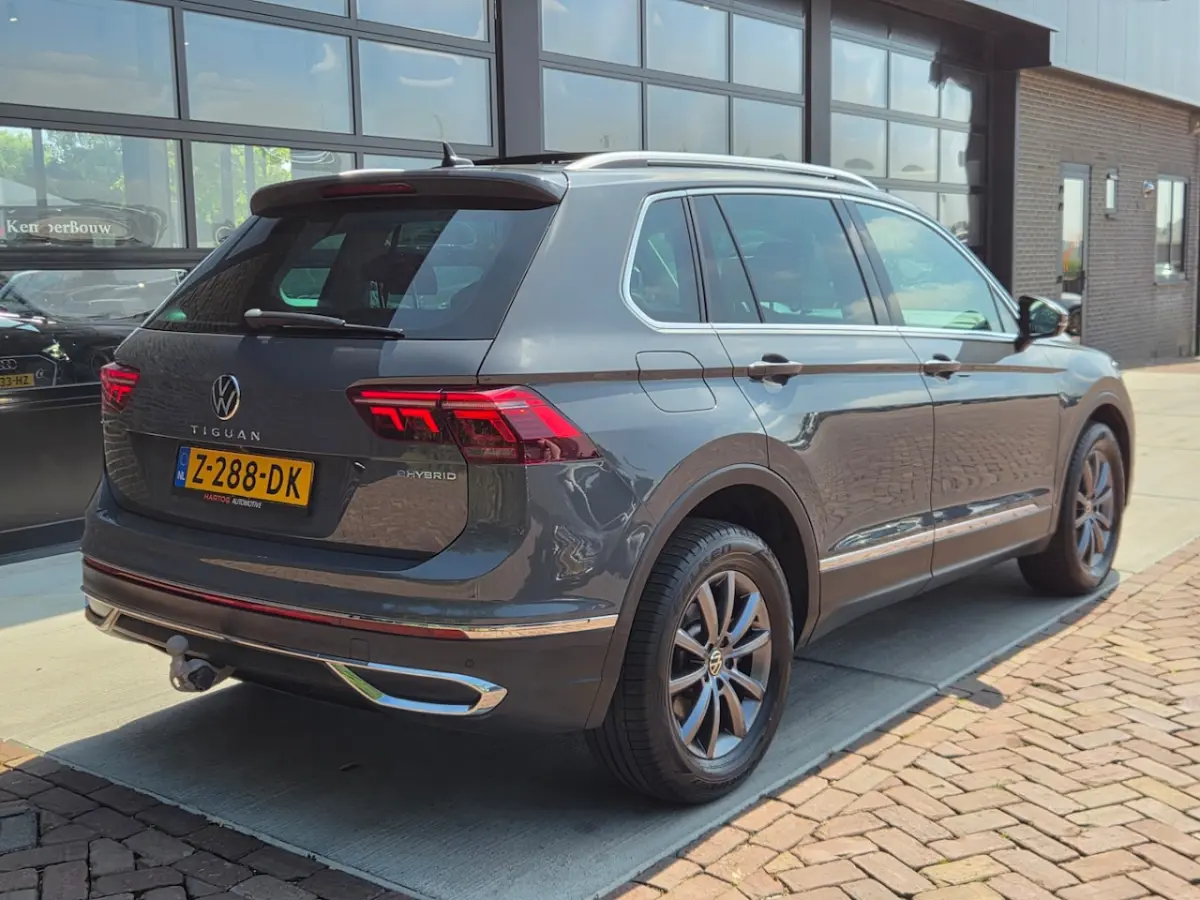 1.4 TSI eHybrid R-Line Business+ | Panoramadak