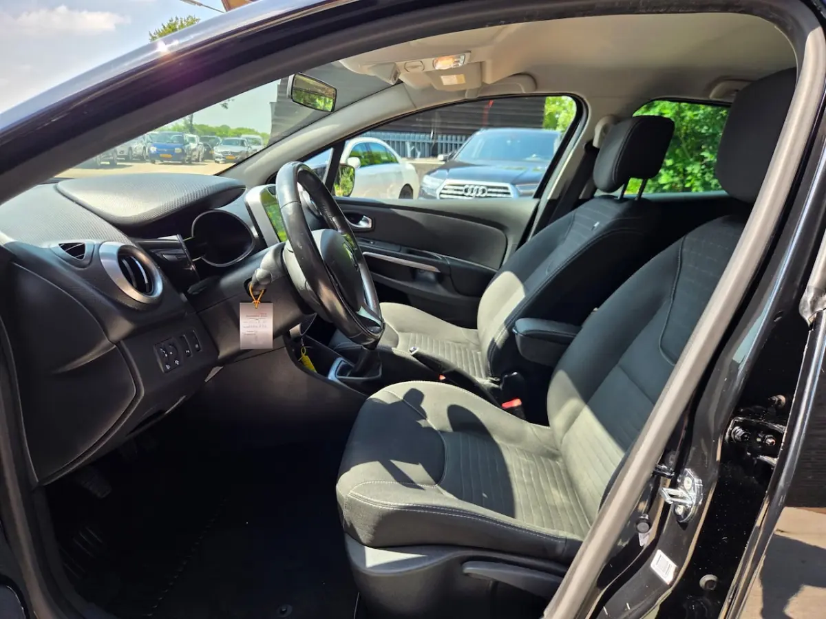 0.9 TCe Eco2 Limited | Airco | Cruise | CarPlay |