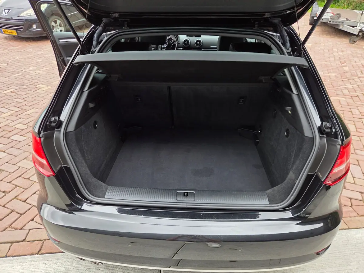 2.0 TDI Design Pro Line DSG Aut | Leder | Sportstoelen