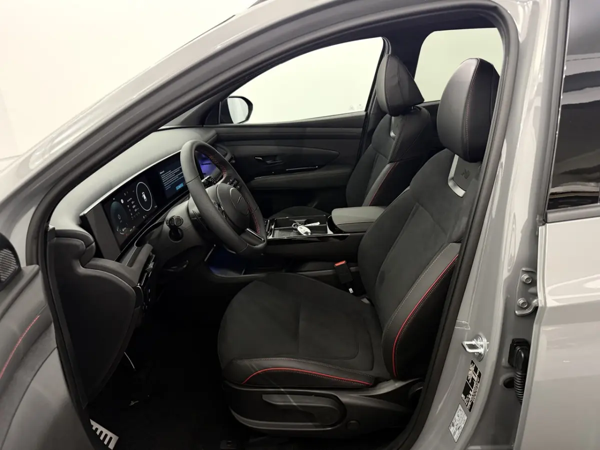 1.6 T-GDI PHEV N Line Sky 4 AWD Plug-in Pano, 360 Camera, Navi, Head-up display, Memory st