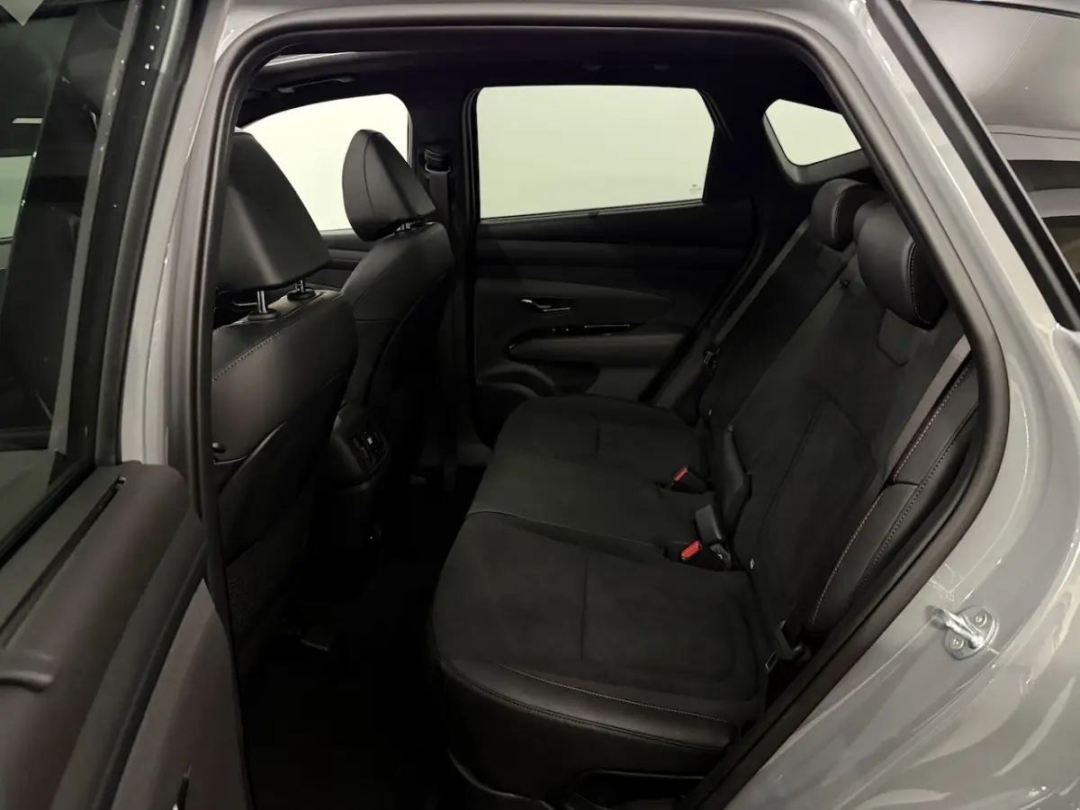 1.6 T-GDI PHEV N Line Sky 4 AWD Plug-in Pano, 360 Camera, Navi, Head-up display, Memory st