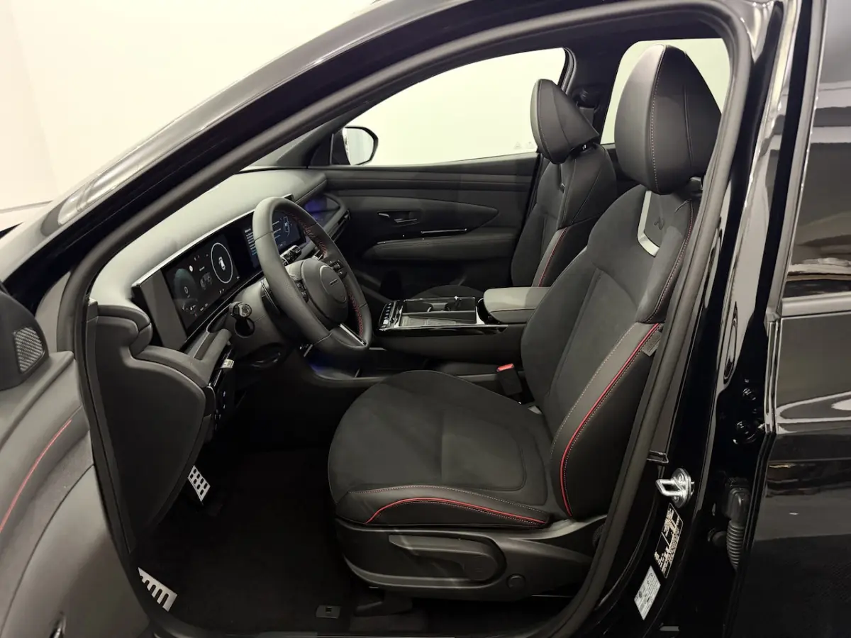 1.6 T-GDI PHEV N Line Sky 4 AWD Plug-in Pano, 360 Camera, Navi, Head-up display, Memory st