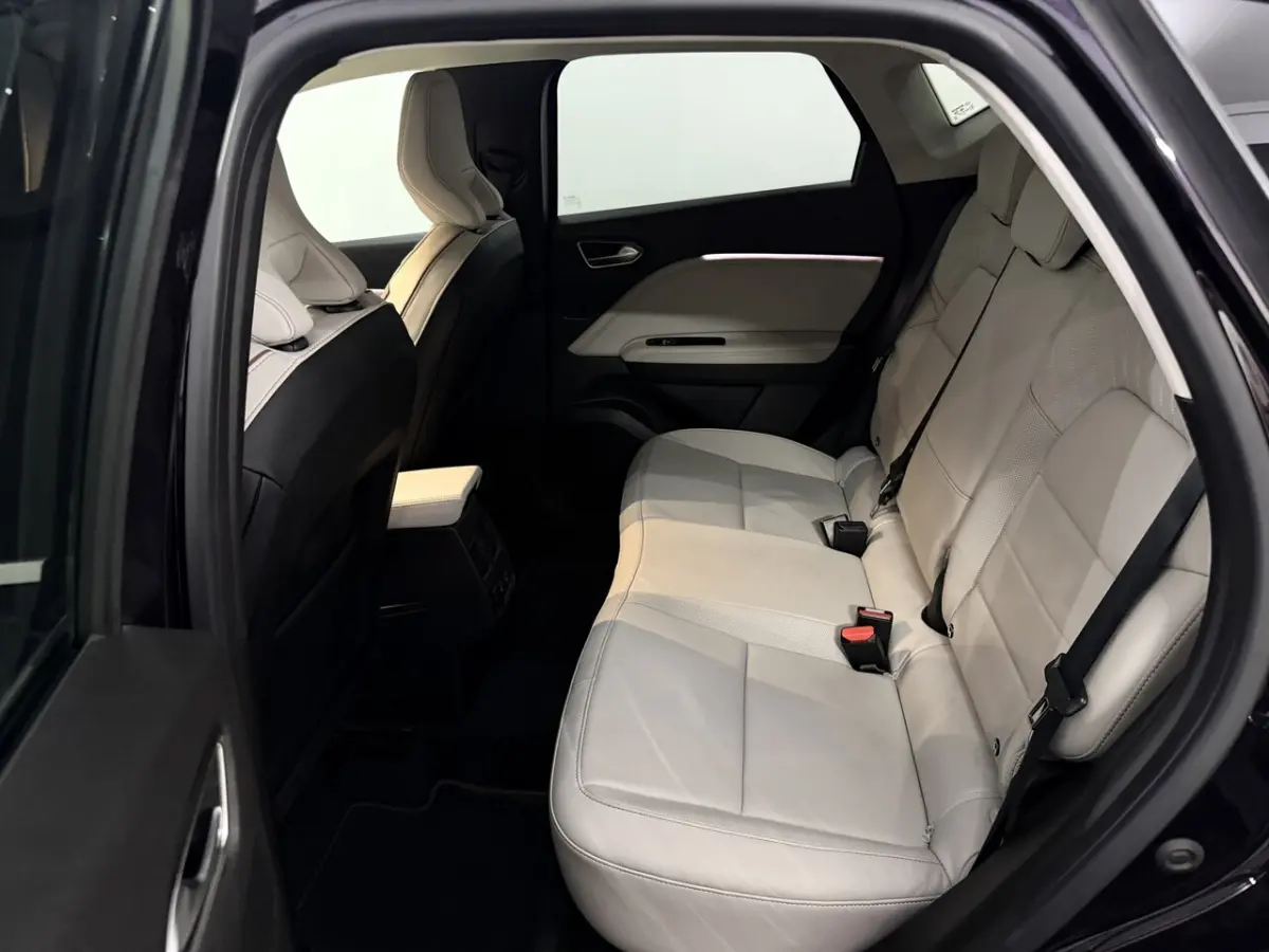 1.3 TCe 155 Initiale Paris 360 Camera, Half leder, Navi, Keyless start, Rijstrook correcti