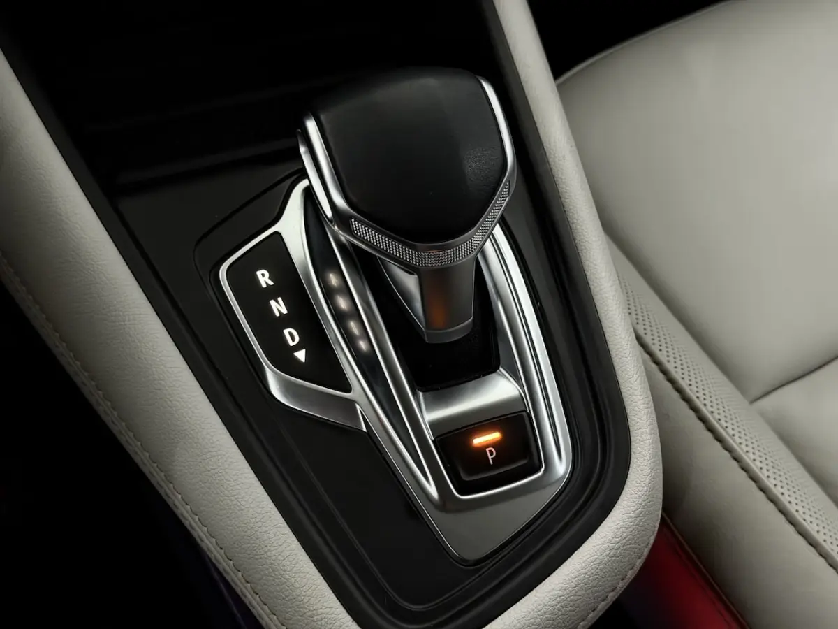 1.3 TCe 155 Initiale Paris 360 Camera, Half leder, Navi, Keyless start, Rijstrook correcti