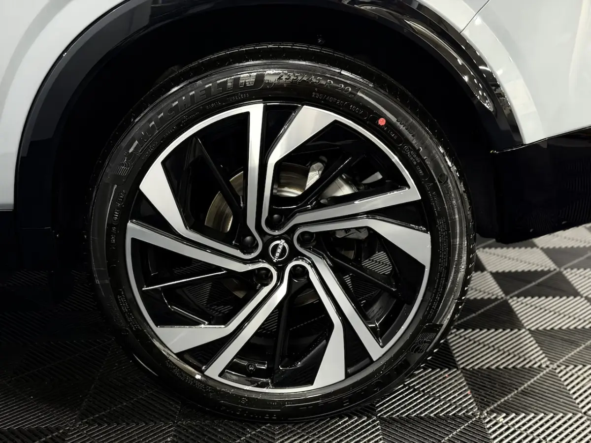 1.3 MHEV Xtronic Tekna Plus Panoramadak, 360 Camera, 20 inch velgen, Bose geluidsysteem, M
