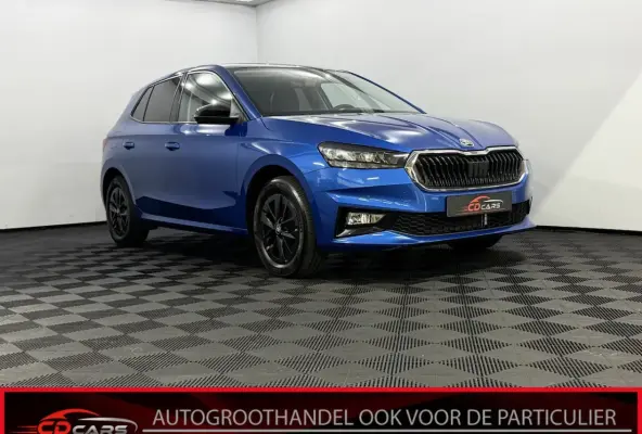 1.0 TSI Business Edition Camera, Apple carplay, Keyless start, Virtual desk, Airco, Stoelv