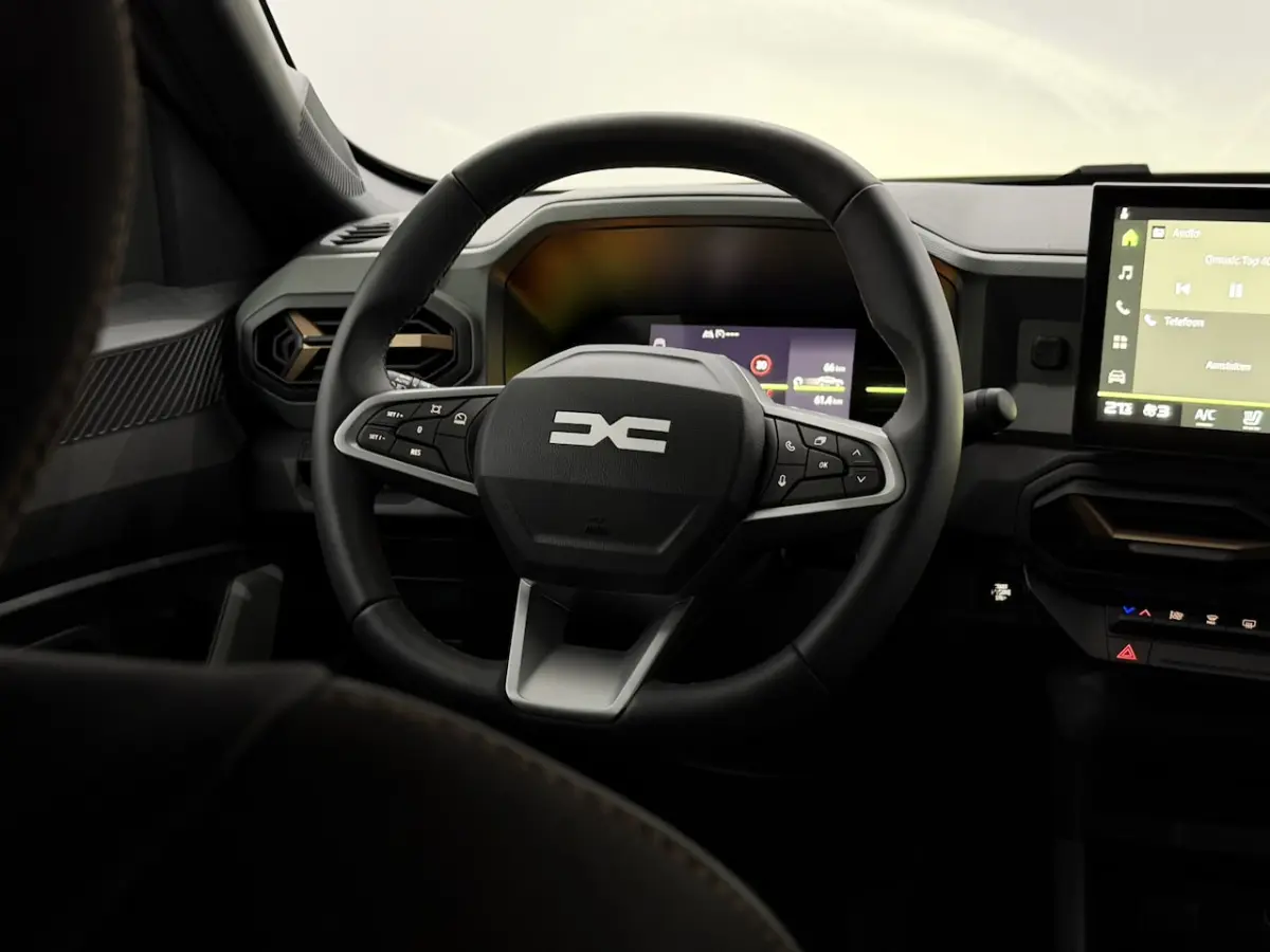 1.2 TCe 130 mild hybrid Extreme Camera, Apple carplay, A start stop, Cruise control, Cruis