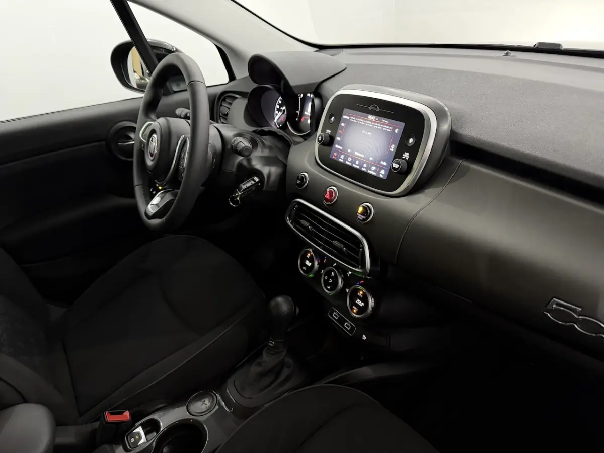 1.5 Hybrid Half leder, Camera, Apple carplay, Cruise control, Mistlamp, Lichtmetalen velge