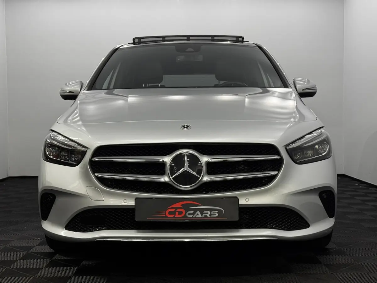 180 Business Solution Luxury Pano, Leder, Camera, Stoelverwarming, Navi, Cruise control ad