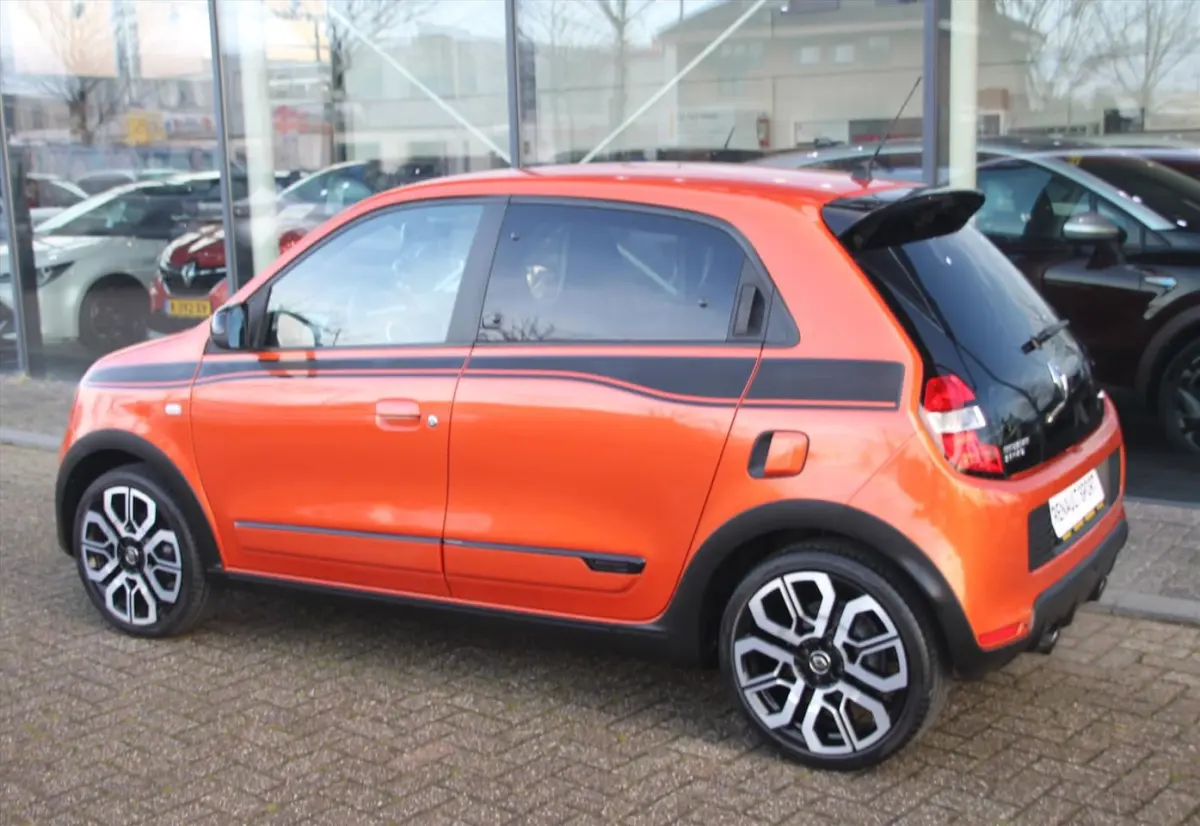 110PK-GT-AUTOMAAT-72DKM-CLIMA-CRUISE-BLUETOOTH-