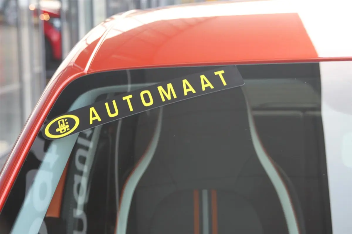 110PK-GT-AUTOMAAT-72DKM-CLIMA-CRUISE-BLUETOOTH-