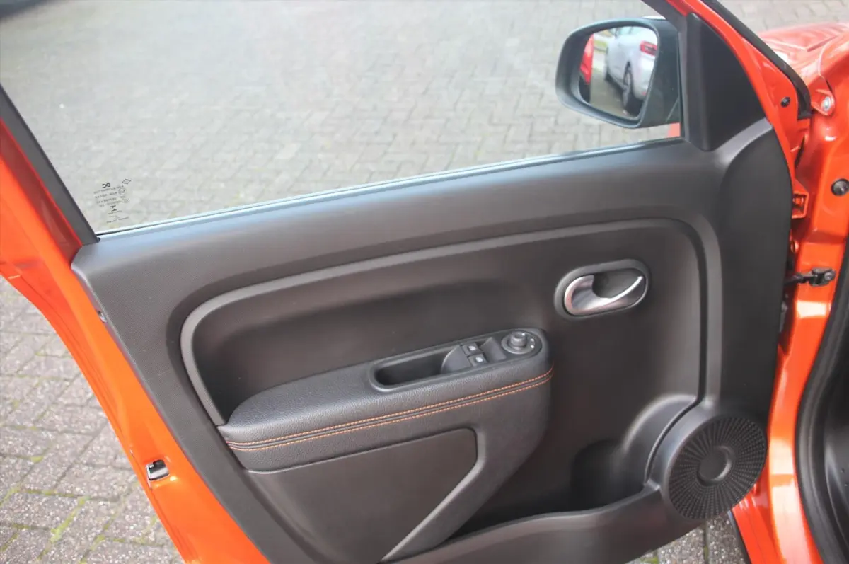 110PK-GT-AUTOMAAT-72DKM-CLIMA-CRUISE-BLUETOOTH-