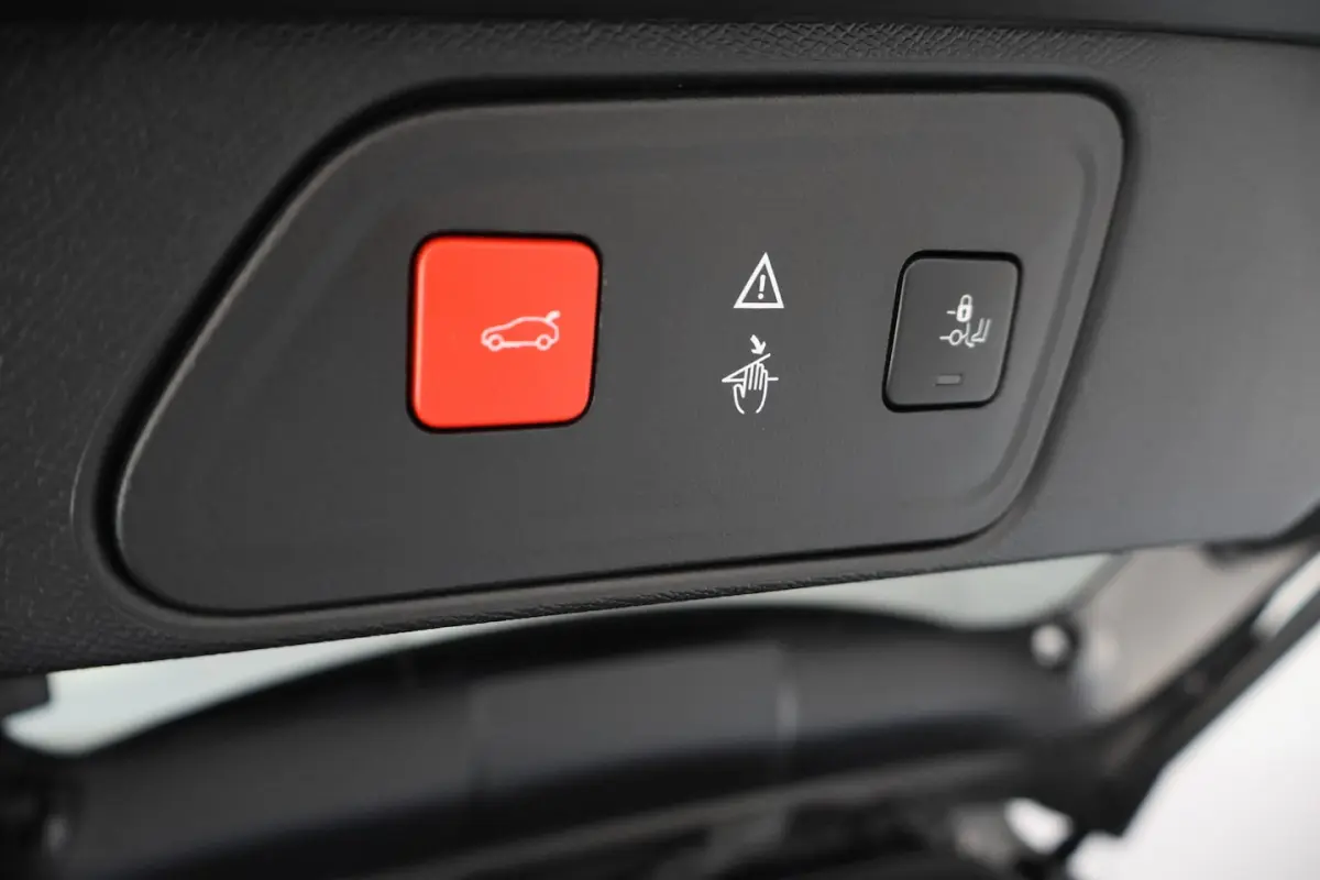 1.2T GT Line STOELVERW.+MASSAGE | MEMORY | NAVI | CLIMA | CAMERA | LMV |