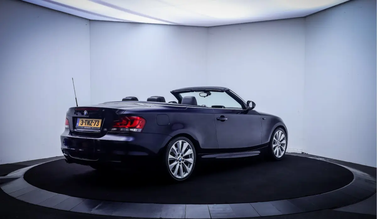 118iA M-Sport Edition XENON | LEDER | STOELVERW | NAVI PROF | LMV 18'' | SPORTSTOELEN | CR