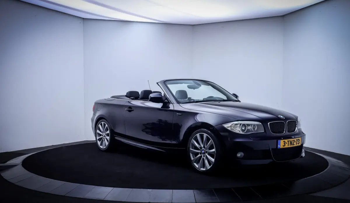 118iA M-Sport Edition XENON | LEDER | STOELVERW | NAVI PROF | LMV 18'' | SPORTSTOELEN | CR