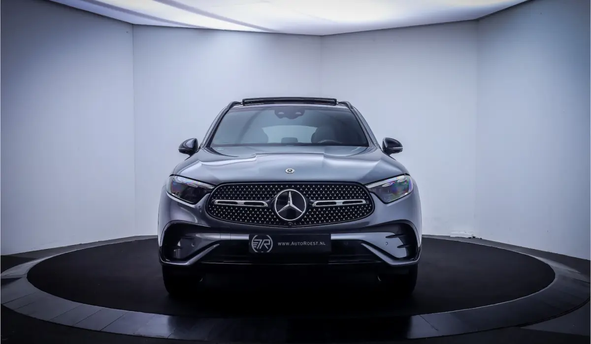 400e 4MATIC AMG Line SOH 96% | PANO | BURMESTER | HEAD UP | AMBIANCE LIGHT | 360 CAM | MEM