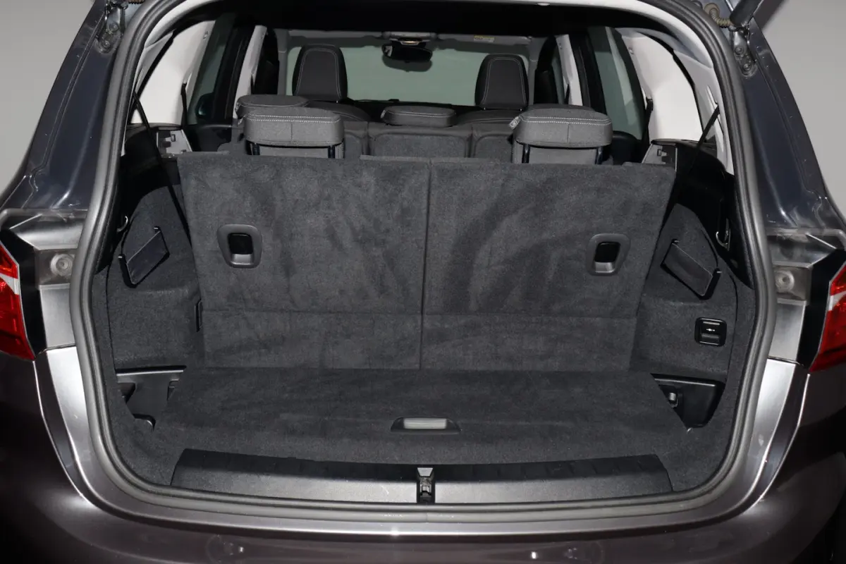 218iA 7P SPORT-LINE FULL LED | NAVI | CLIMA | SPORTSTOELEN | ELEK KLEP | PDC | LMV